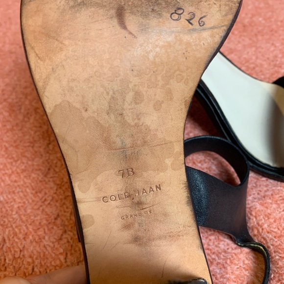 Exclusive Vintage black Cole Haan high heel sandals size: 7B - Picture 4 of 4